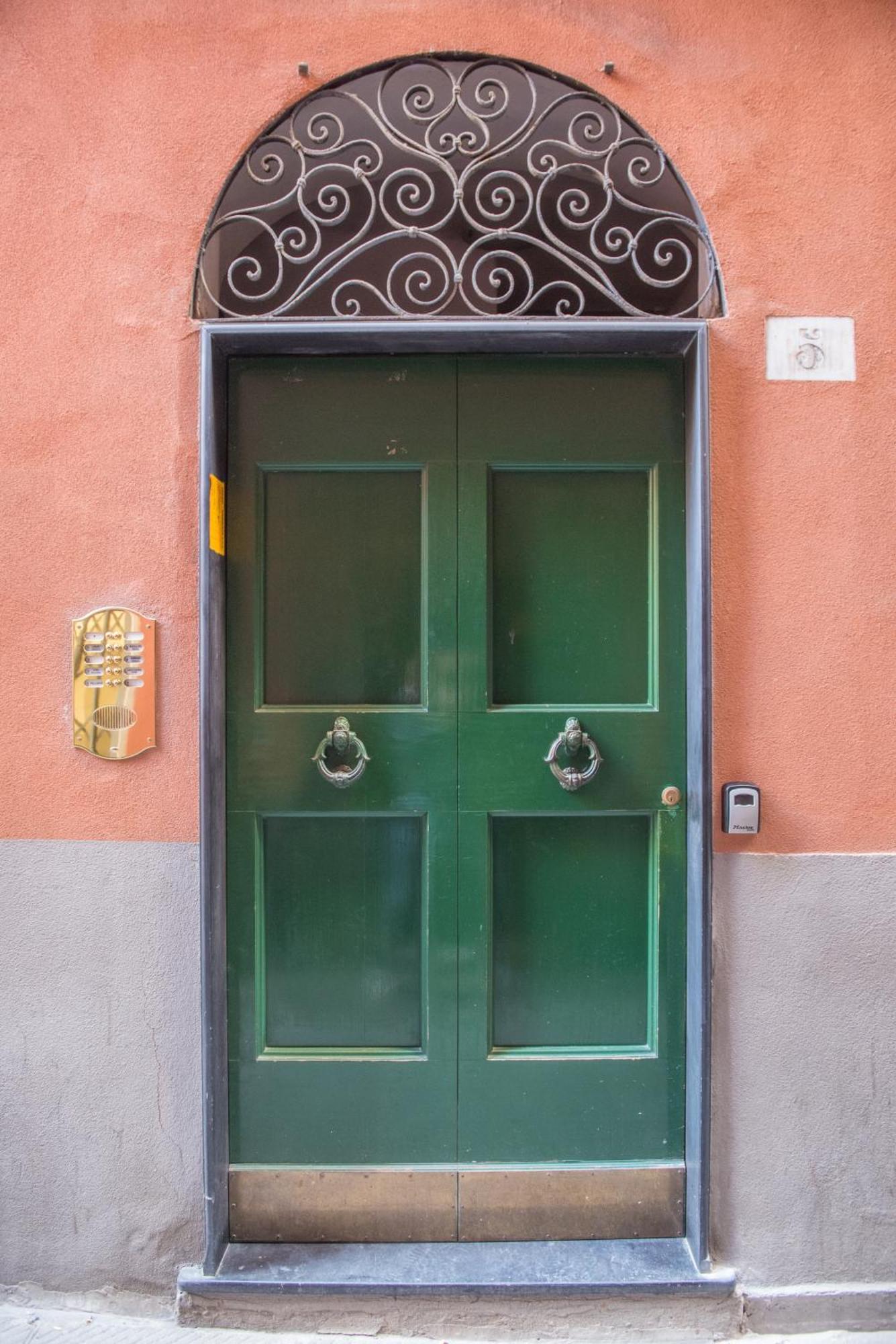 Free Parking - Appartamento In Centro Storico A Genova Génova Exterior foto